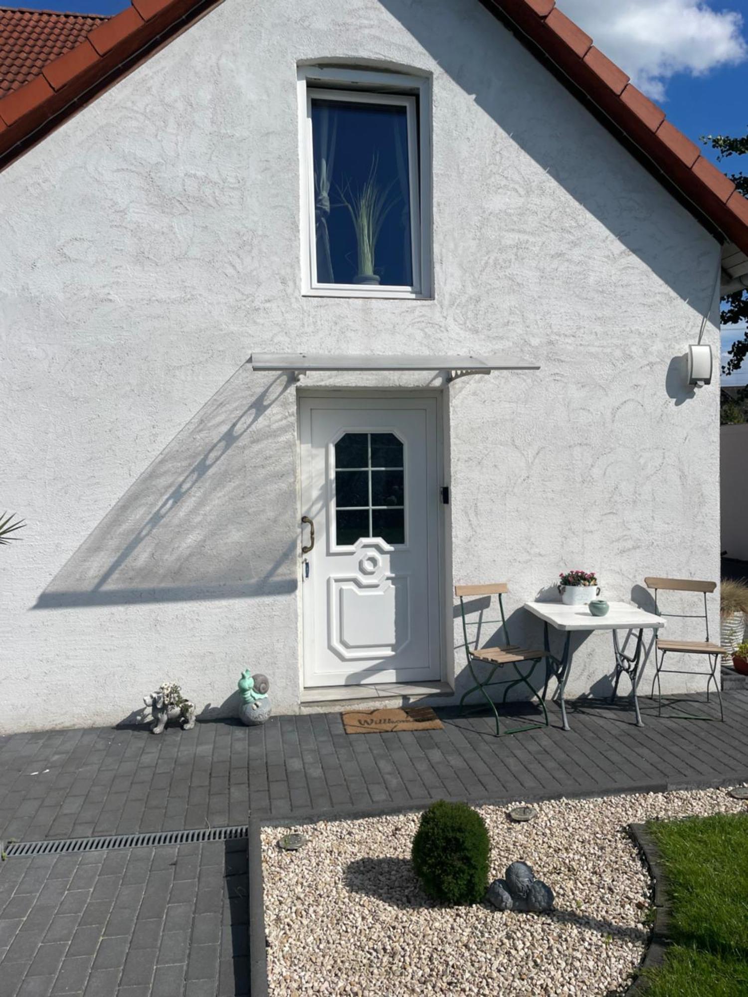 Kleine Gemuetliche Einliegerwohnung Mit Garten Und Pool 노드스템멘 외부 사진